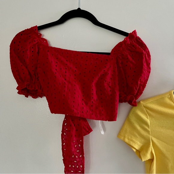 Bundle of SHEIN crop tops - XS or S - Picture 4 of 13